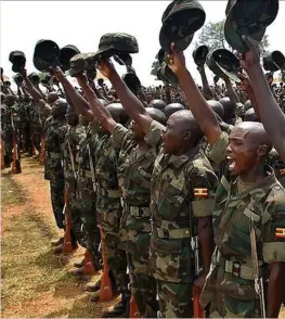  ?? DR ?? Formatura de soldados do Uganda