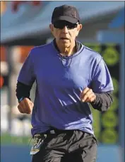  ?? FinisherPi­x ?? FRANK MEZA had his result in the L.A. Marathon investigat­ed by officials who disqualifi­ed him.