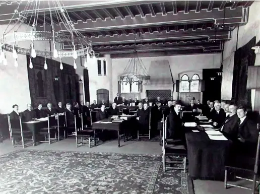  ??  ?? Permanent Court of Arbitratio­n, The Hague, 1910.