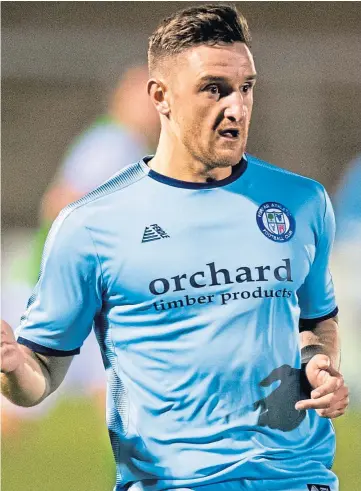  ?? ?? CLOSER TO HOME: Ross had to leave, but Loons’ priority now is a replacemen­t.