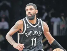  ?? ?? Kyrie Irving, superestre­lla de los Nets de Brooklyn.