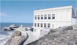  ?? ERIC RISBERG/AP ?? The Cliff House restaurant overlooks Seal Rocks in San Francisco in 2013.