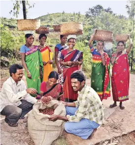  ??  ?? Coffee growers in the Araku Valley