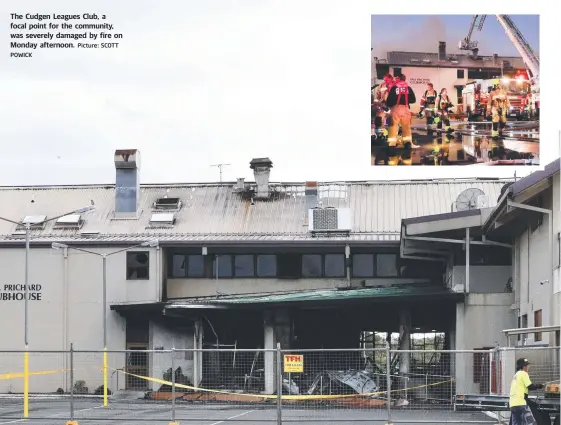  ?? POWICK Picture: SCOTT ?? The Cudgen Leagues Club, a focal point for the community, was severely damaged by fire on Monday afternoon.