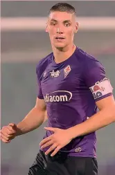  ??  ?? Stagioni in A Nikola Milenkovic, 23 anni, difensore serbo, è arrivato alla Fiorentina nel 2017-18, colleziona­ndo 121 gare in A GETTY