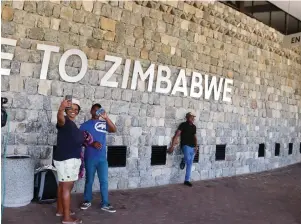  ?? — ?? Travellers toast to the transforme­d and user-friendly Beitbridge Border Post.
Picture: Thupeyo Muleya