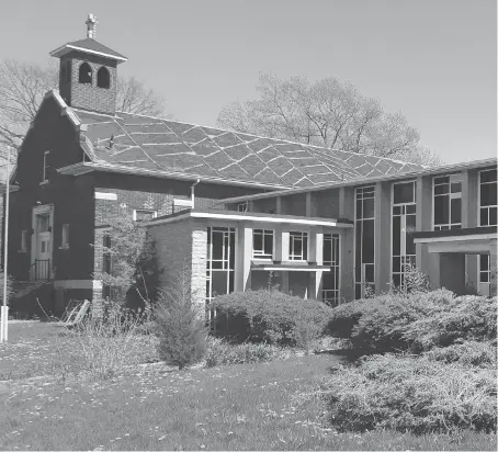  ?? DAX MELMER ?? Vito Maggio purchased St. George’s Anglican Church for $250,000. He plans to tear down the historic building and replace it with homes.