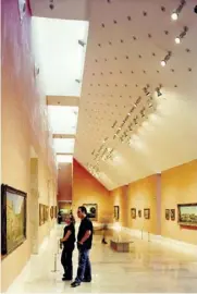  ??  ?? Blick in modernen Anbau des Museums.