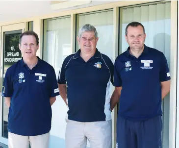  ??  ?? EDFL league operations manager Ken Moore and EDFL president Roger Gwynne look forward to working with AFL Gippsland region manager Travis Switzer having joined the Regional Administra­tion Centre.