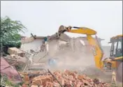  ?? SOURCED ?? A slum being demolished during a previous demolition drive in Faridabad’s Khori Gaon village.