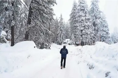  ?? JAE C. HONG/AP ?? Despite rains and snowfall in California, low groundwate­r levels remain a persistent problem, U.S. Drought Monitor data showed Thursday.