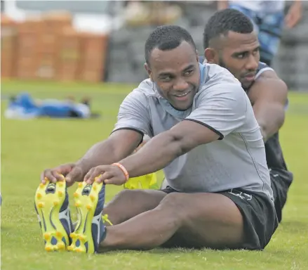  ??  ?? Fiji Airways Fijian 7s reps Alosio Naduva and Vilimoni Botitu in training with the team at Albert Park, Suva.