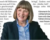  ?? FOTO: ORTHEN ?? Kämmerin Dorothée Schneider kann sich über höhere Einnah
men freuen.