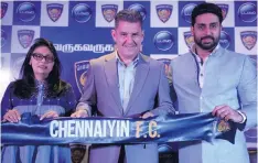  ??  ?? Here we go The owners of Chennaiyin with ex-boss John Gregory