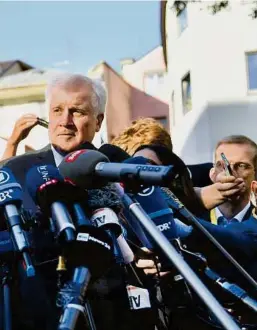  ??  ?? Deutschlan­d, Matteo Salvini und Horst Seehofer APA/GINDL