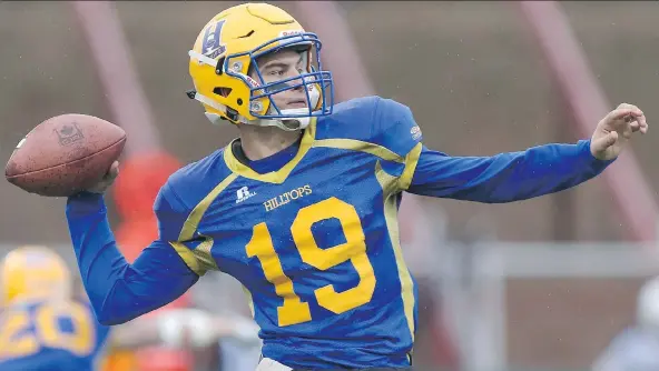  ?? MICHELLE BERG ?? Saskatoon Hilltops pivot Jordan Walls expects to face plenty of pressure from the Windsor AKO Fratmen blitz when the two teams meet Saturday in the 2017 Canadian Bowl.