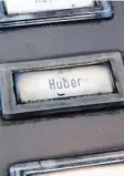  ?? Foto: Peter Kneffel, dpa ?? „Huber“ist in Bayern der häufigste Nachname.