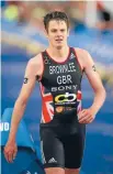  ?? Photo: PHOTOSPORT ?? Easy does it: Olympic Games bronze medallist Jonathan Brownlee on his way to winning the ITU world triathlon series race in Auckland yesterday.