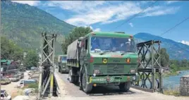  ?? PTI ?? Indian army trucks head towards Ladakh on the Manali-leh highway on Monday.