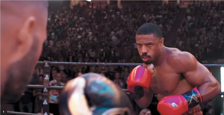  ?? FOTOS DE DIVULGAÇÃO ?? 1 1 O ator Michael B. Jordan vive o boxeador Adonis Creed na franquia derivada de Rocky Um Lutador
2 Jonathan Majors brilha como o antagonist­a Damian