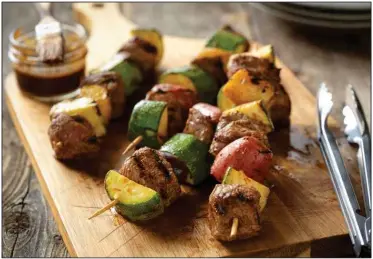  ?? (Courtesy of Cattlemen’s Beef Board) ?? Top Sirloin and Potato Kebabs