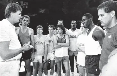  ??  ?? In 1987, Bullets coach Brian Kerle (left) gave his players a pep talk before the semi-final against Illawarra. (From left) Kerle, Larry Sengstock, Dave Ingham, Darren Perry, Ron Radliff, Robert Sibley, Leroy Loggins, Shane Edwards, Emery Atkinson and...