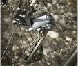  ??  ?? BELOW Shimano Ultegra: accurate, smooth and slick shifting