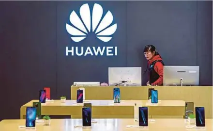  ?? REUTERS PIC ?? The United States last week barred Huawei Technologi­es Co from American technology.