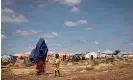 ?? Photograph: Gary Calton/The Ob ?? A camp for internally displaced people, near Baidoa in Somalia, one of five countries currently experienci­ng ‘catastroph­ic hunger’.