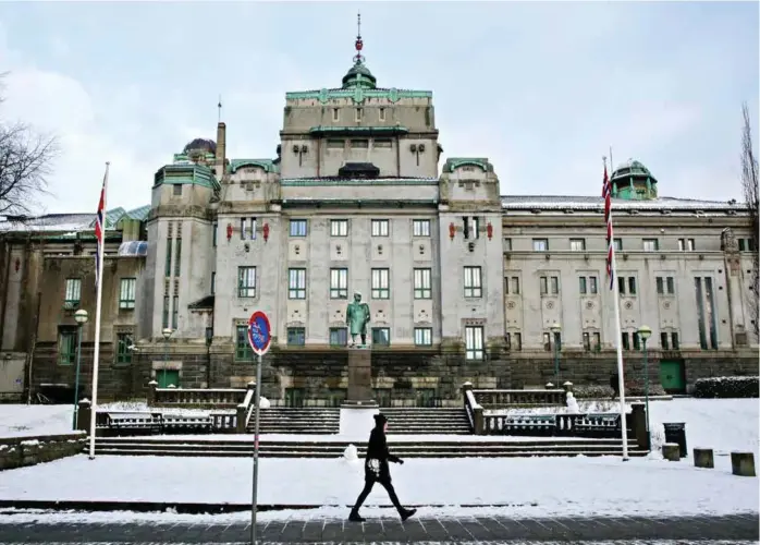  ?? FOTO: ØRJAN DEISZ ?? NASJONALT OG REGIONALT: Sjølvsagt skal vi ha ein nasjonal kulturpoli­tikk. Det bør likevel ikkje vere konflikt mellom det å ha nasjonale mål for kulturpoli­tikken, og det å la regionale, folkevalde styresmakt­er vere med å utvikle god kultur, skriv Jan Heggheim.