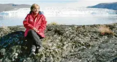  ?? Archivfoto: Michael Kappeler, dpa ?? Angela Merkel im Jahr 2007. Aus diesem Foto in Grönland speiste sich ihr – inzwischen ramponiert­er – Ruf als Klimakanzl­erin.
