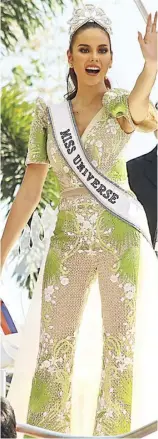  ?? PHOTOGRAPH COURTESY OF BOB DUNGO FOR THE DAILY TRIBUNE @tribunephl_bob
Miss Universe 2018 Catriona Gray’s homecoming parade. ??