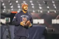  ?? Brian Cassella / TNS ?? Chicago Bears wide receiver Allen Robinson warms up before a game in December.