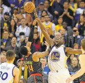  ?? JOSE CARLOS FAJARDO/STAFF ?? Draymond Green, shown rejecting a shot by Atlanta’s Kent Bazemore, is among the league leaders in blocks.