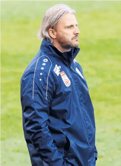  ??  ?? Markus Schopp hat sich auf seine erste Station als Cheftraine­r intensiv vorbereite­t.
