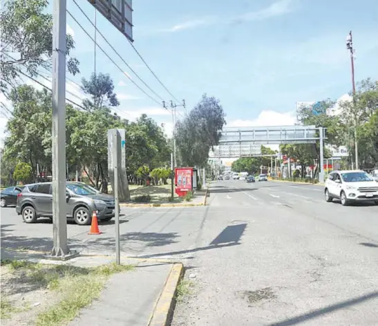  ?? DANIEL HIDALGO ?? Por la avenida Camarones, en la alcaldía Azcapotzal­co, se prevé el paso exclusivo para ciclistas