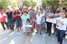  ?? CORTESÍA ?? La alcaldesa también hizo entrega de pavimentac­iones y alumbrado.