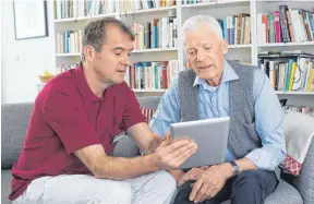  ?? FOTOS: DJD ?? In modernen Seniorenre­sidenzen sind Service- und Pflegeleis­tungen umfassend