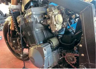  ??  ?? Black frame/grey motor looks good.