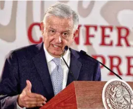  ??  ?? POSTURA. Andrés Manuel López Obrador, ayer, en conferenci­a de prensa.