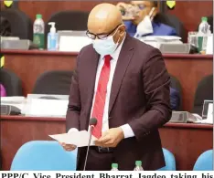  ??  ?? PPP/C Vice President Bharrat Jagdeo taking his oath as MP (DPI photo)