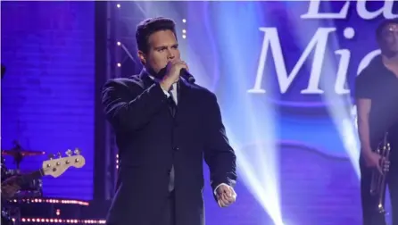  ?? Foto: tcms PARA Ln ?? En la quinta gala, el artista interpretó a Luis Miguel, cantante al que conoce muy bien.