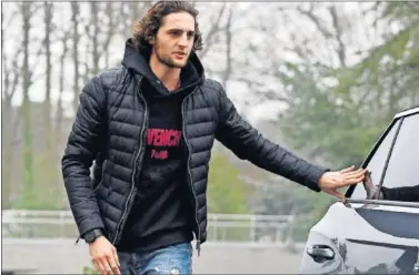  ??  ?? ADIÓS AL PSG. Rabiot, de paisano, es uno de los objetivos el próximo Barça.