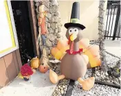  ?? HOWARD COHEN hcohen@miamiheral­d.com ?? This turkey ought to stay dry in Miami as there is just a slight chance of rain on Thanksgivi­ng and Black Friday.