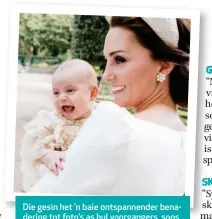  ??  ?? Die gesin het ’n baie ontspannen­der benadering tot foto’s as hul voorganger­s, soos ’n mens op dié foto kan sien wat ná prins Louis se geboorte geneem is.