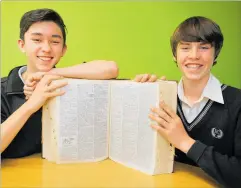  ?? PHOTO / JOHN STONE ?? Shi-on Ko, Whanga¯rei Boys’ High School, and Jack Trubshaw, Huanui College, are heading to The New Zealand Spelling Bee final in Wellington next month.