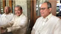  ??  ?? DMCI Holdings, Inc. Chairman and President Isidro A. Consunji (middle) is flanked by board directors Victor A. Consunji and Jorge A. Consunji, as they talk to reporters about the company’s plans for 2018.