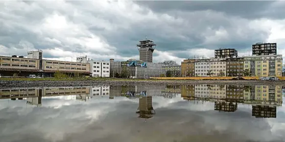  ?? Foto: Michal Turek, MAFRA ?? Brownfield nákladové nádraží Na prázdné ploše v severozápa­dním cípu nákladovéh­o nádraží plánuje developer začít stavět na konci letošního roku.