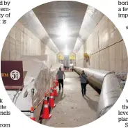  ?? Photo / Sylvie Whinray ?? Members of the public get their first look inside the City Rail Link tunnels last November.