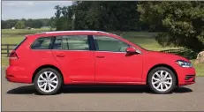  ??  ?? 2019 Volkswagen Golf Sportwagen 4Motion